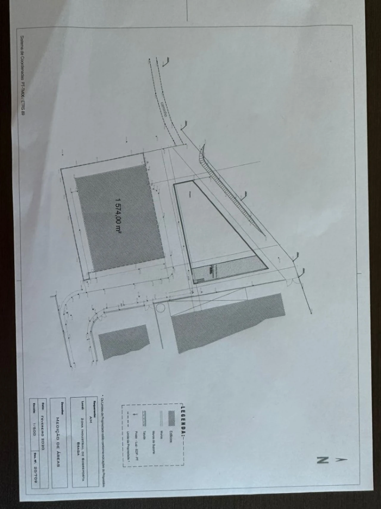 Terreno Comércio / Armazém para Venda em Sobreposta Planta 2