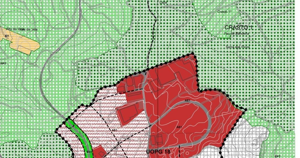 Terreno Comércio / Armazém para Venda em Sobreposta Planta 1