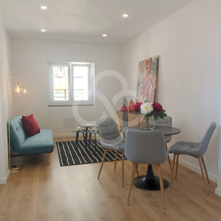 Apartamento T3 para Venda em São Domingos de Benfica Foto 4