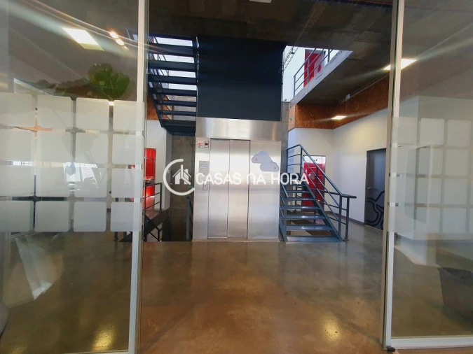 Escritório para Arrendamento em Rio de Mouro Foto 18