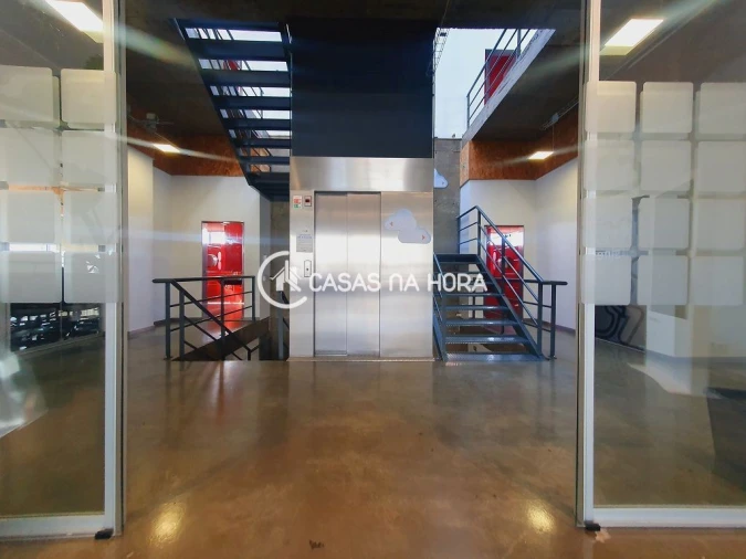 Escritório para Arrendamento em Rio de Mouro Foto 19