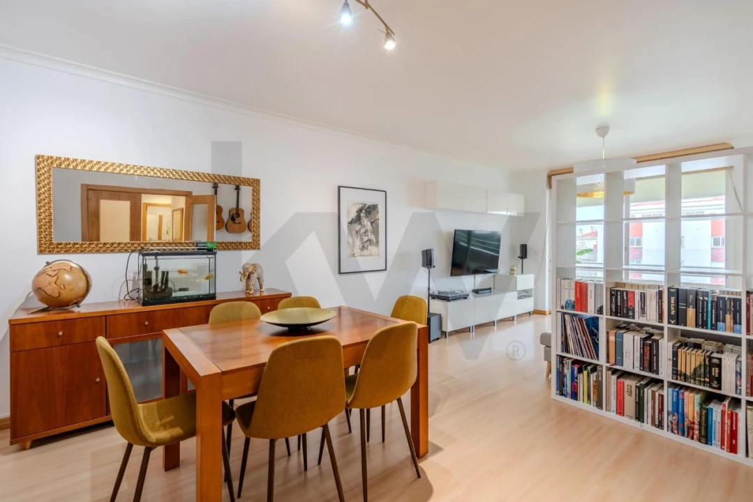 Apartamento T3 para Venda em São Domingos de Rana Foto 5