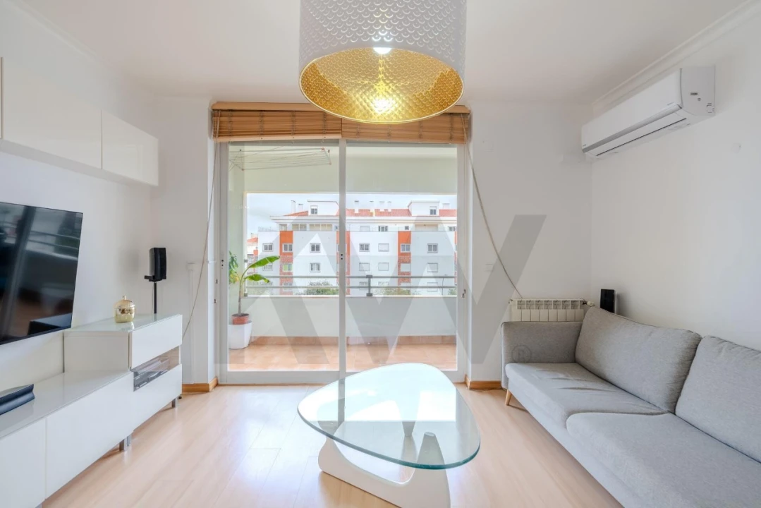 Apartamento T3 para Venda em São Domingos de Rana Foto 7