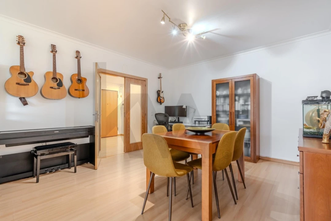 Apartamento T3 para Venda em São Domingos de Rana Foto 10