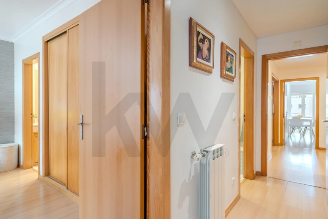 Apartamento T3 para Venda em São Domingos de Rana Foto 46