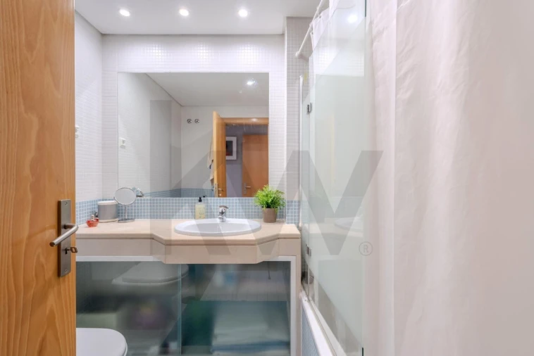 Apartamento T3 para Venda em São Domingos de Rana Foto 34