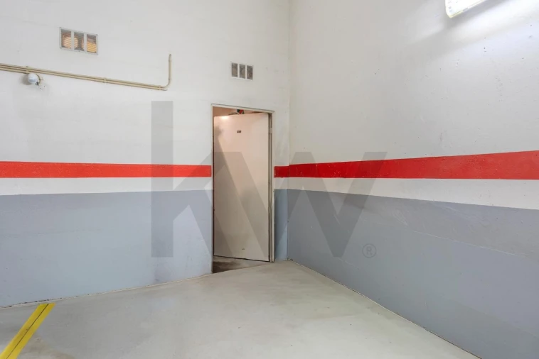 Apartamento T3 para Venda em São Domingos de Rana Foto 51