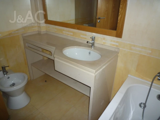 Apartamento T2 para Arrendamento em Cascais e Estoril Foto 14