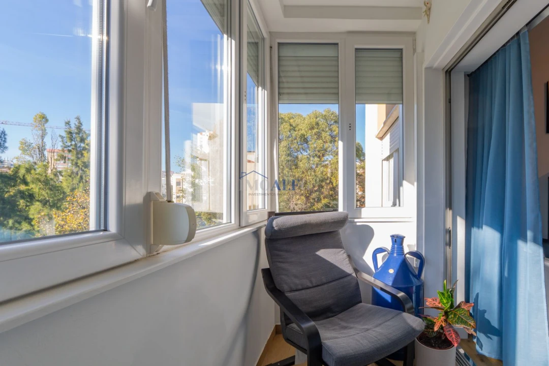 Apartamento T2 para Venda em Odivelas Foto 16