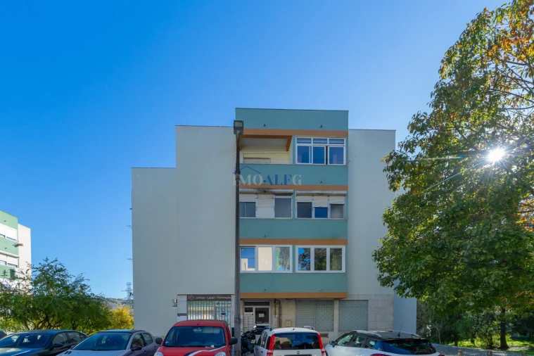 Apartamento T2 para Venda em Odivelas Foto 28