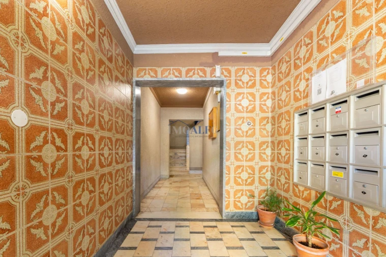 Apartamento T2 para Venda em Odivelas Foto 27