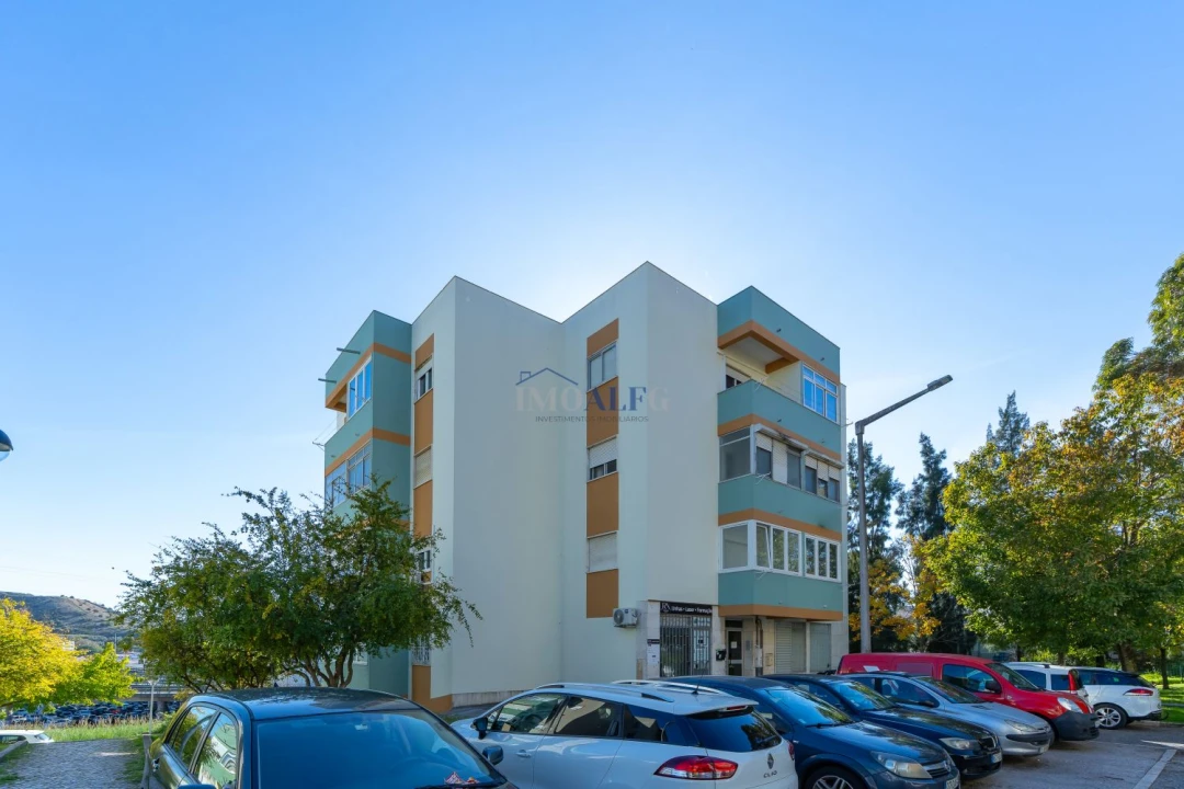 Apartamento T2 para Venda em Odivelas Foto 29