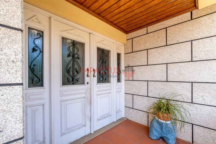 Moradia T3 para Venda em Bougado (São Martinho e Santiago) Foto 5