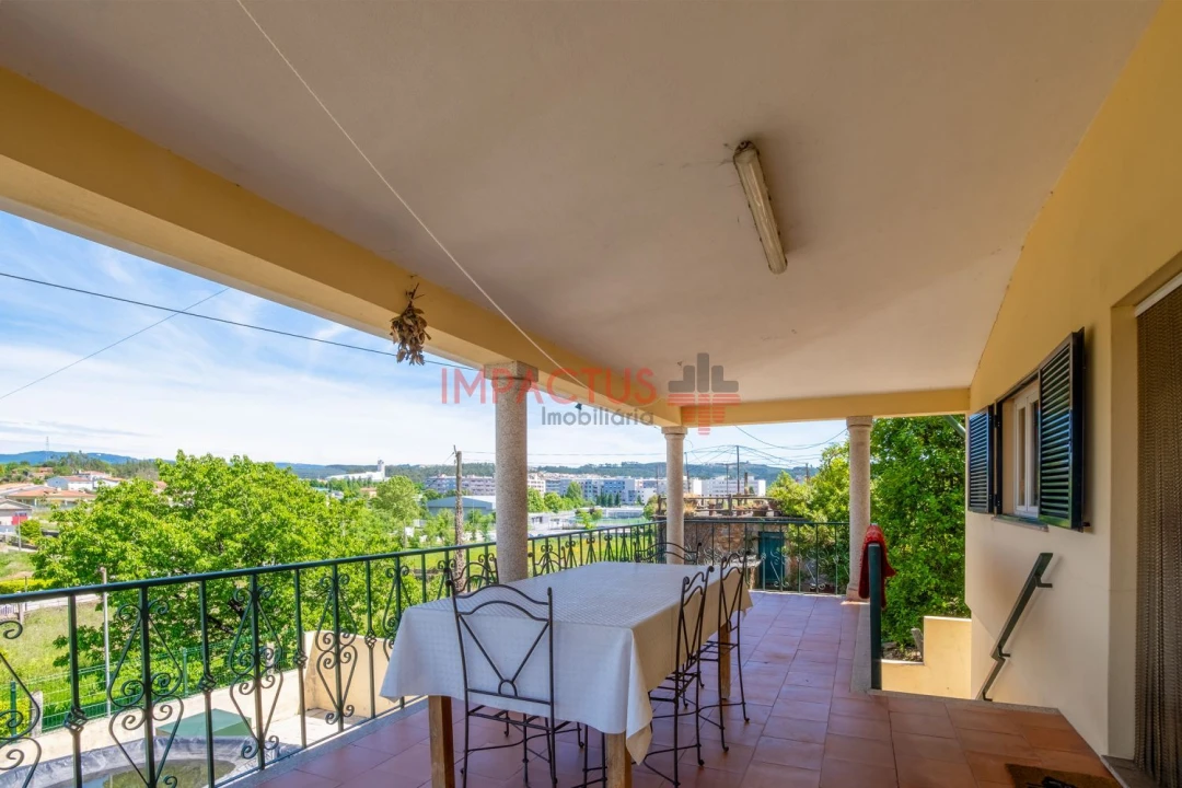 Moradia T3 para Venda em Bougado (São Martinho e Santiago) Foto 9