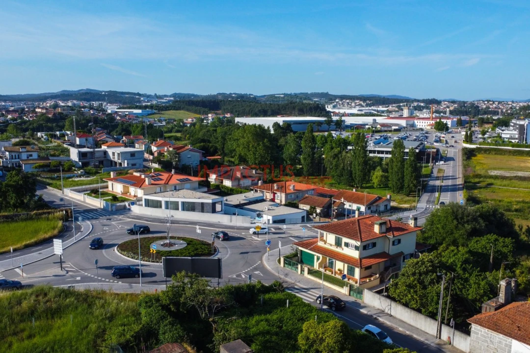 Moradia T3 para Venda em Bougado (São Martinho e Santiago) Foto 34