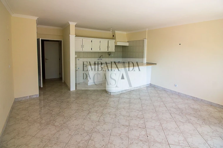 Apartamento T1 para Venda em São João das Lampas e Terrugem Foto 7