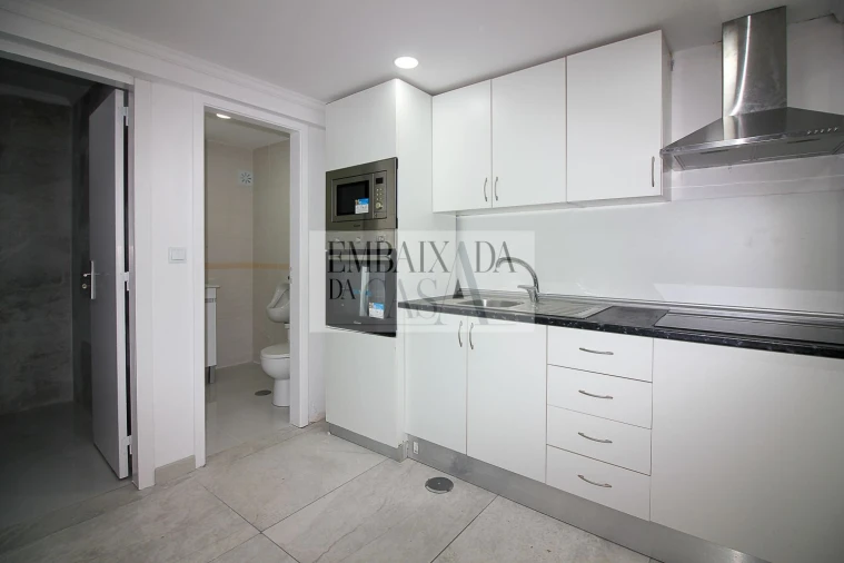 Apartamento T2 para Venda em Benfica Foto 16