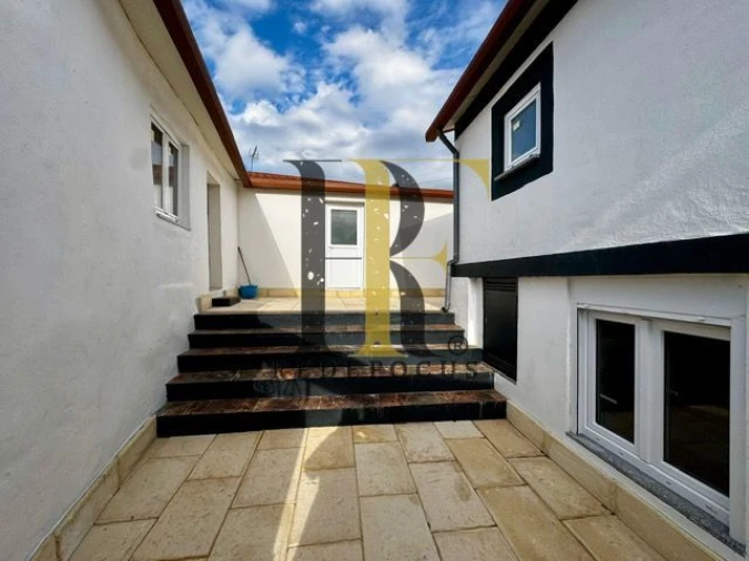 Moradia T3 para Venda em Pinheiro da Bemposta, Travanca e Palmaz Foto 17