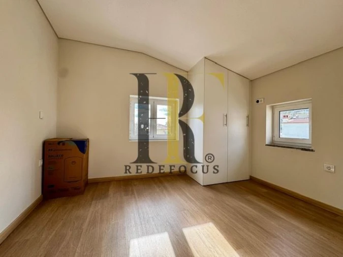 Moradia T3 para Venda em Pinheiro da Bemposta, Travanca e Palmaz Foto 12