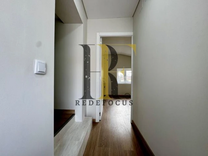 Moradia T3 para Venda em Pinheiro da Bemposta, Travanca e Palmaz Foto 8