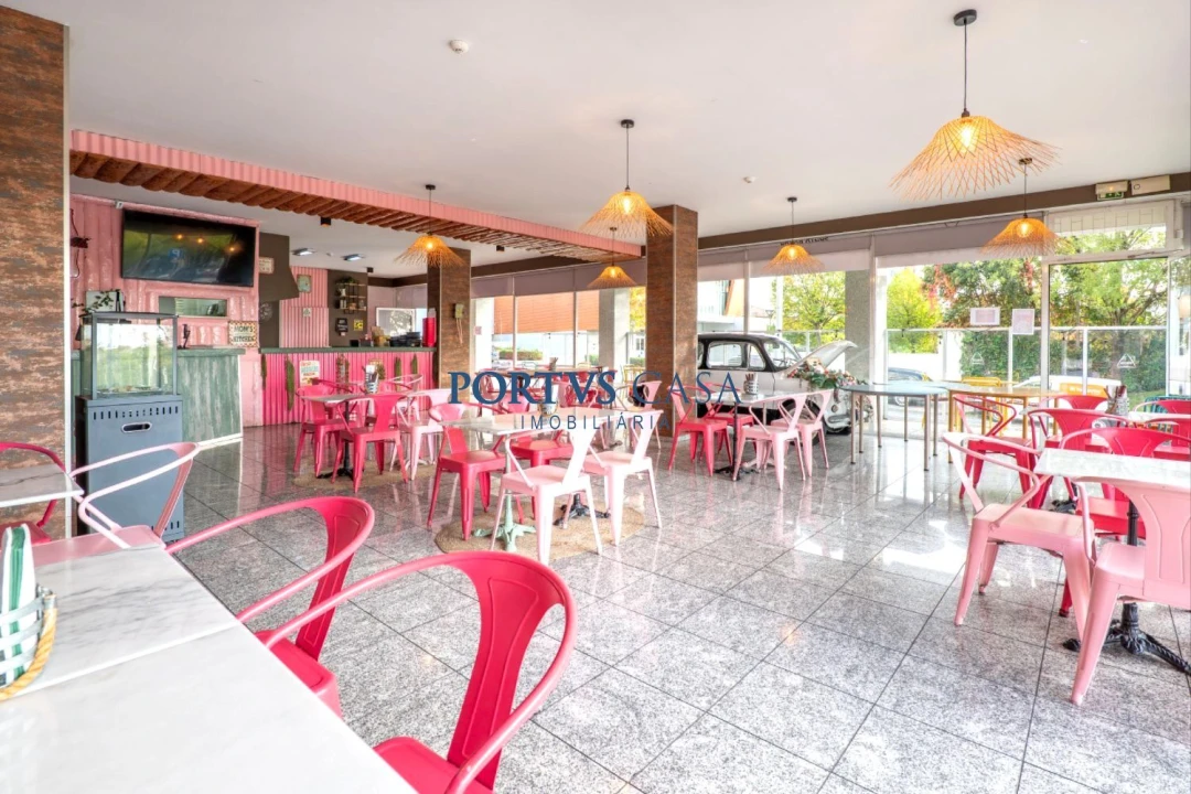 Loja para Trespasse em Cedofeita, Santo Ildefonso, Sé, Miragaia, São Nicolau e Vitória Foto 15