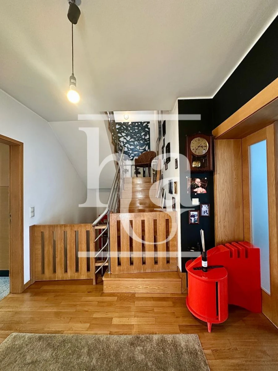 Moradia T4 para Venda em Nogueira e Silva Escura Foto 15