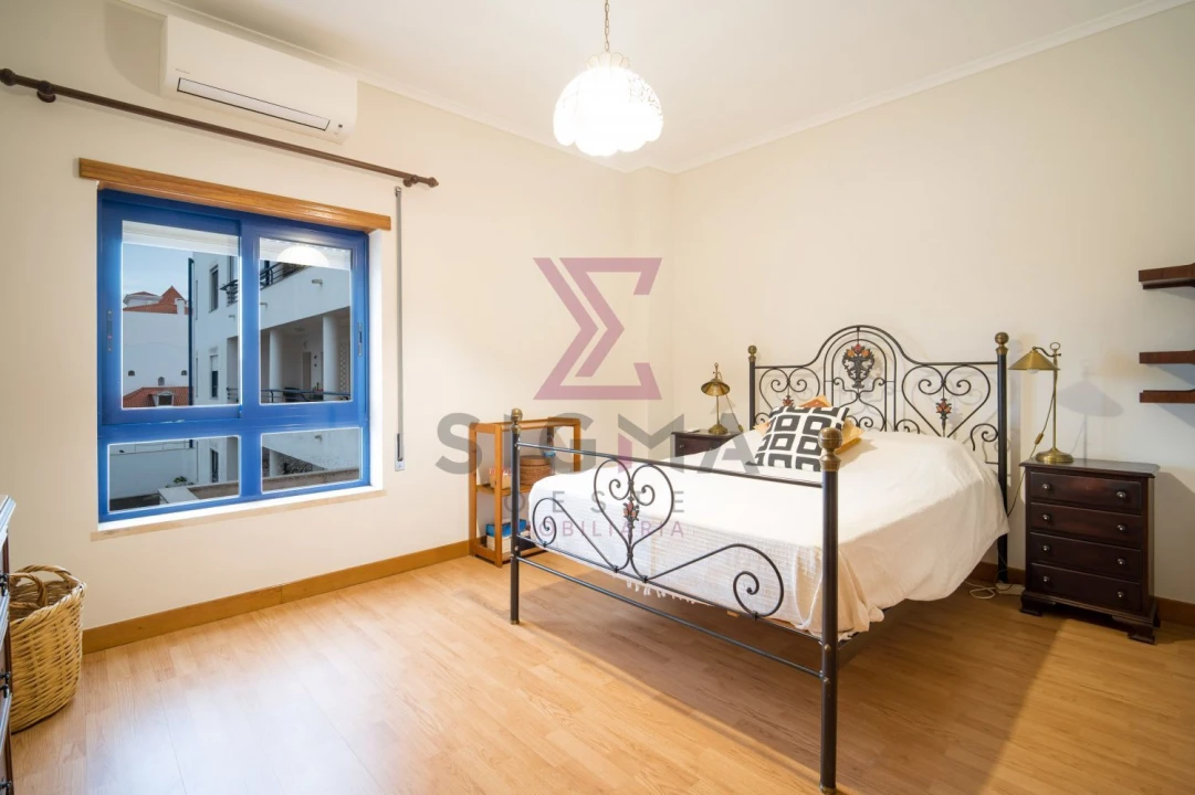 Apartamento T3 para Venda em Bombarral e Vale Covo Foto 29