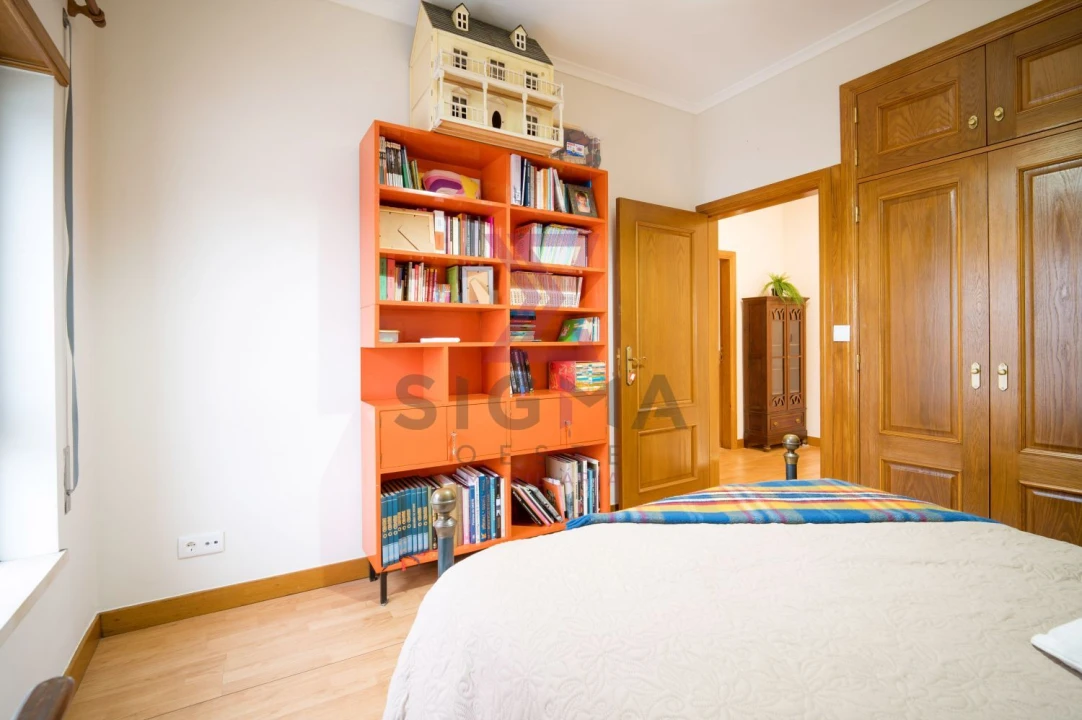 Apartamento T3 para Venda em Bombarral e Vale Covo Foto 42