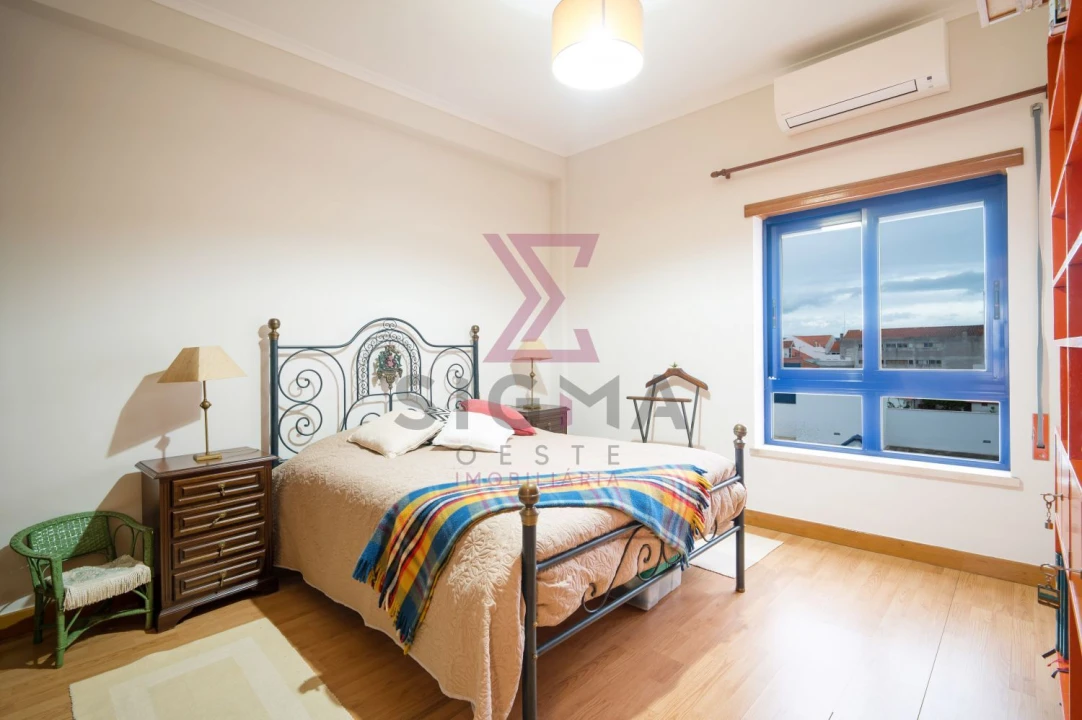 Apartamento T3 para Venda em Bombarral e Vale Covo Foto 38