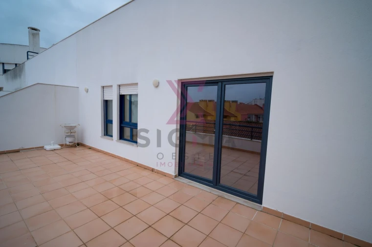 Apartamento T3 para Venda em Bombarral e Vale Covo Foto 45