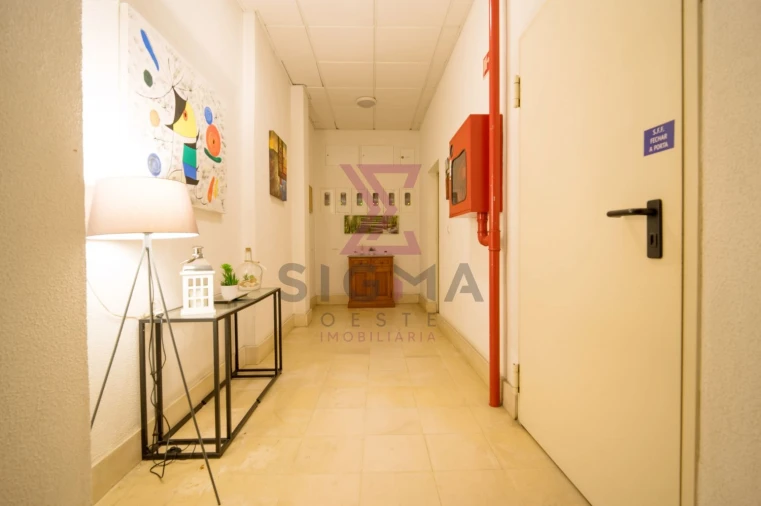 Apartamento T3 para Venda em Bombarral e Vale Covo Foto 46