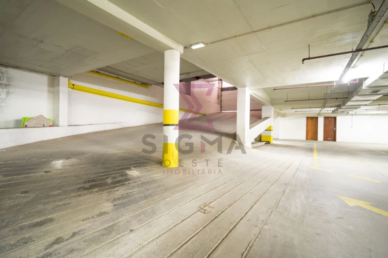 Apartamento T3 para Venda em Bombarral e Vale Covo Foto 52