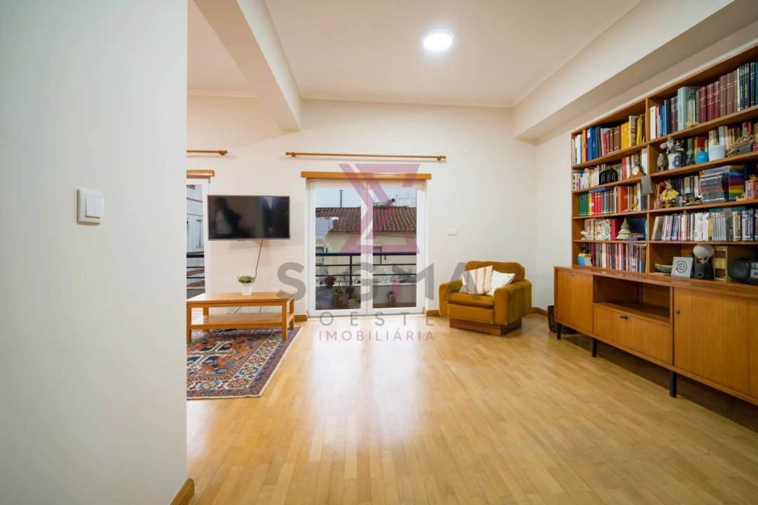 Apartamento T3 para Venda em Bombarral e Vale Covo Foto 21