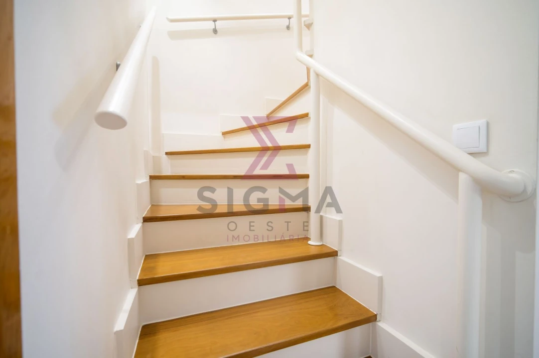 Apartamento T3 para Venda em Bombarral e Vale Covo Foto 22