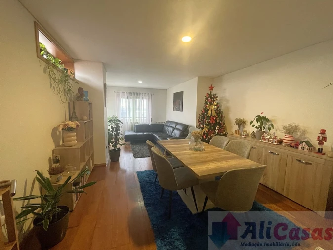 Apartamento T3 para Venda em Rio Meão Foto 1