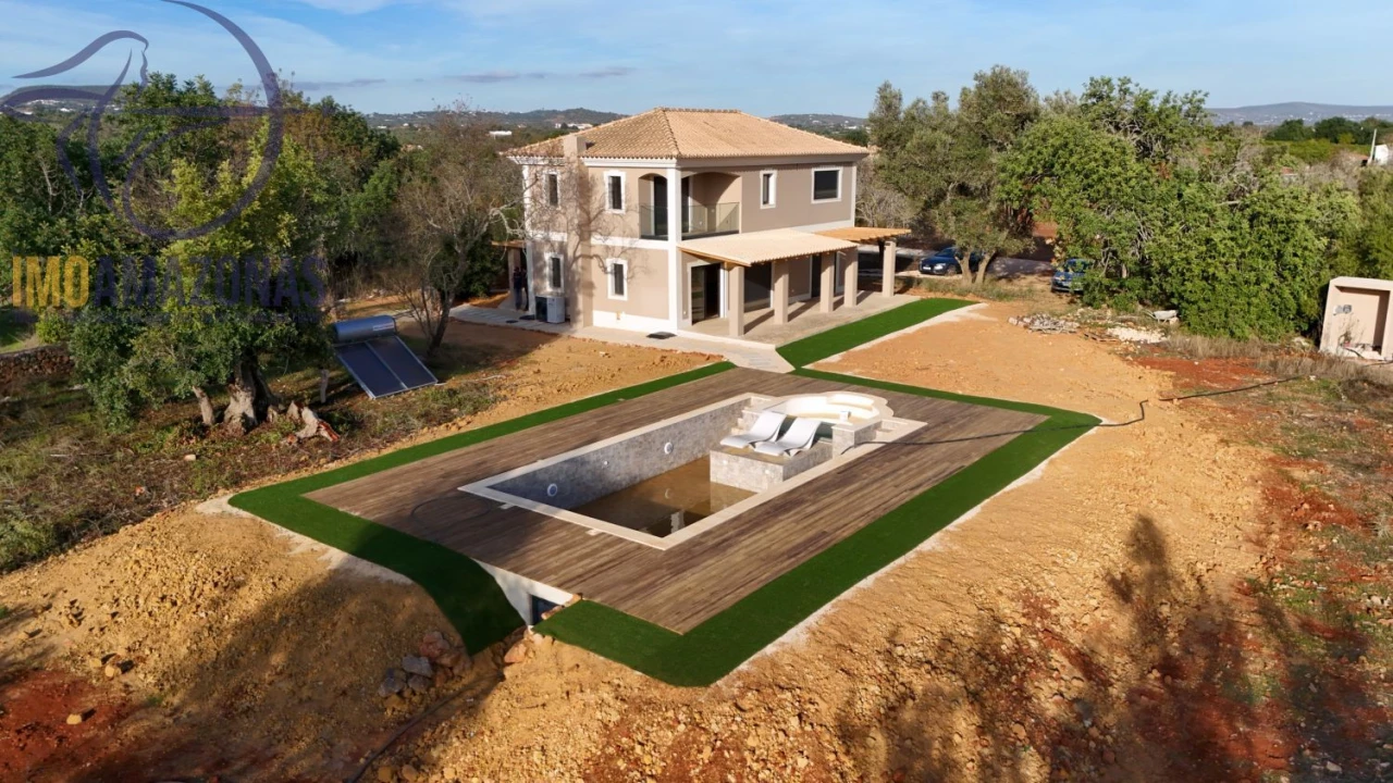 Moradia T3 para Venda em São Bartolomeu de Messines Foto 3