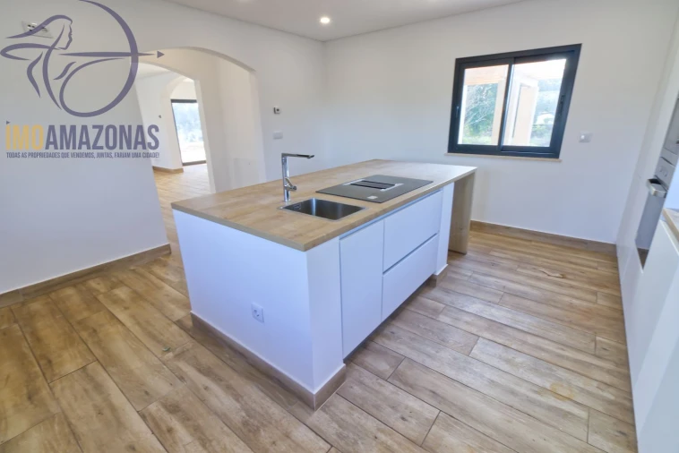 Moradia T3 para Venda em São Bartolomeu de Messines Foto 14