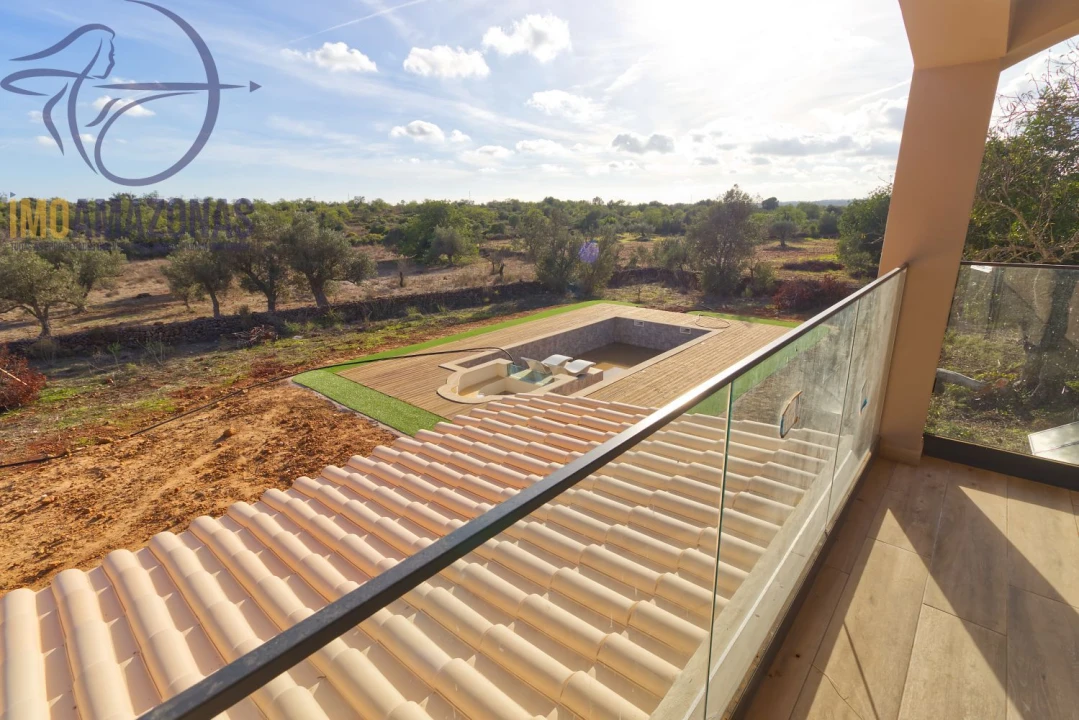 Moradia T3 para Venda em São Bartolomeu de Messines Foto 22