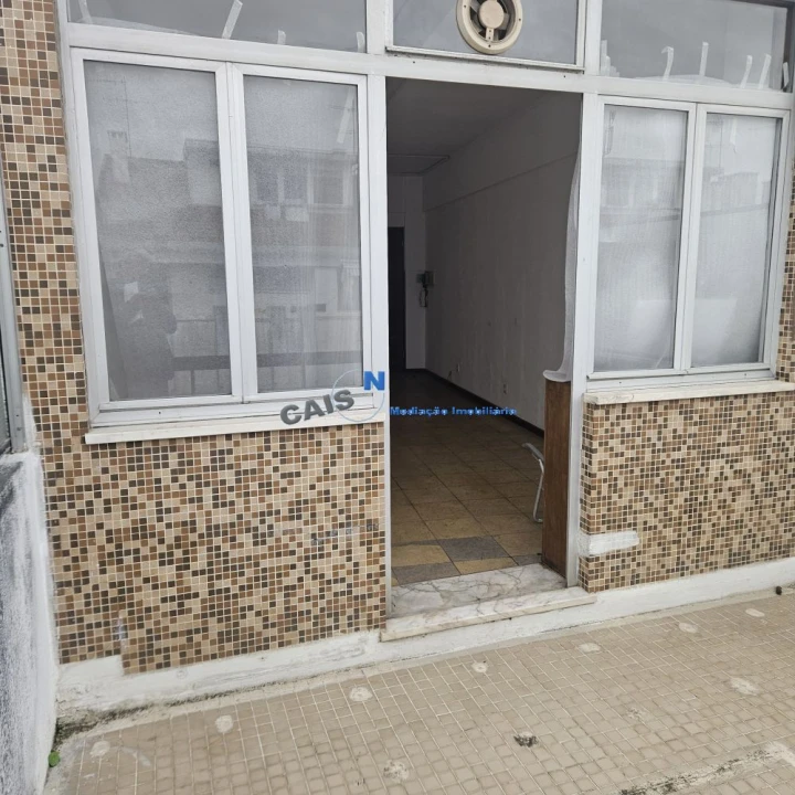 Loja para Venda em Cedofeita, Santo Ildefonso, Sé, Miragaia, São Nicolau e Vitória Foto 4