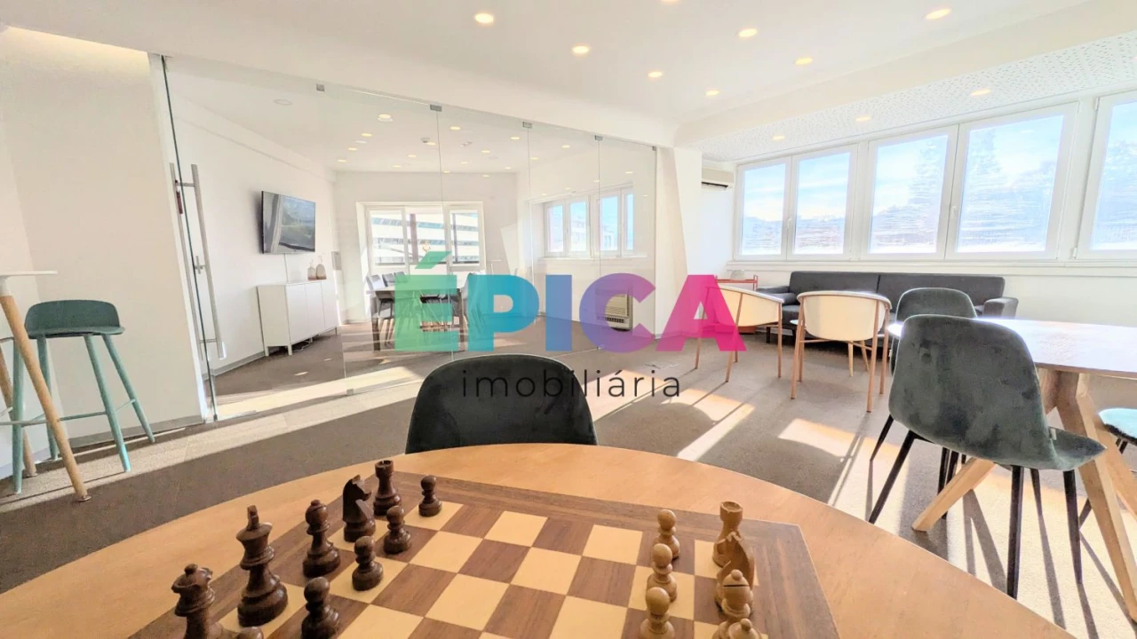 Loja para Arrendamento em Avenidas Novas Foto 5