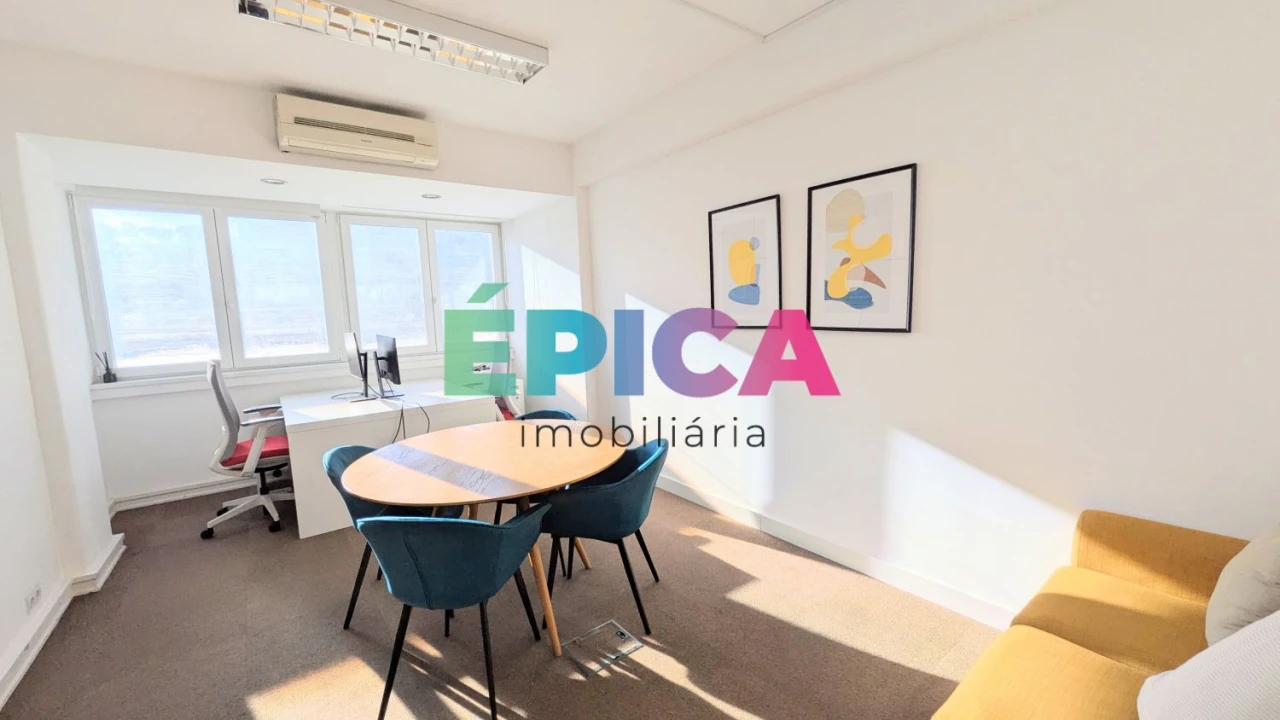 Loja para Arrendamento em Avenidas Novas Foto 17