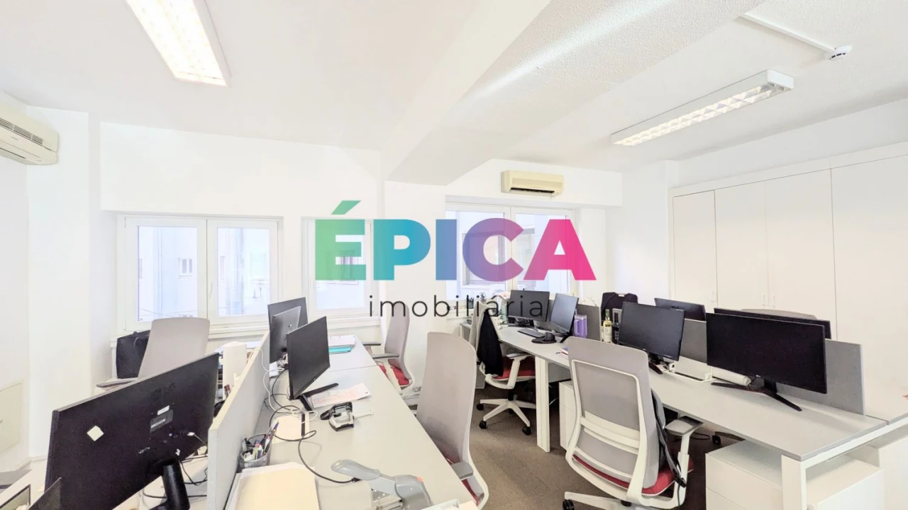 Loja para Arrendamento em Avenidas Novas Foto 50