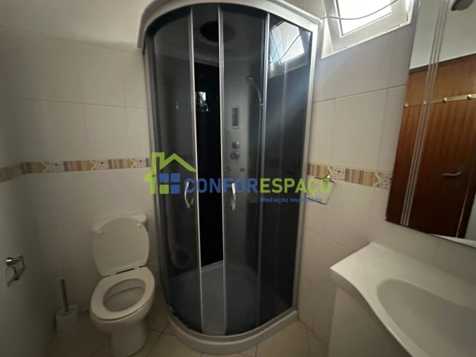 Apartamento T2 para Venda em Castelo Branco Foto 5