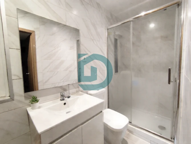 Apartamento T3 para Venda em Arvore Foto 3