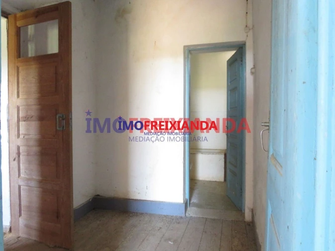 Moradia T3 para Venda em Alvaiázere Foto 11