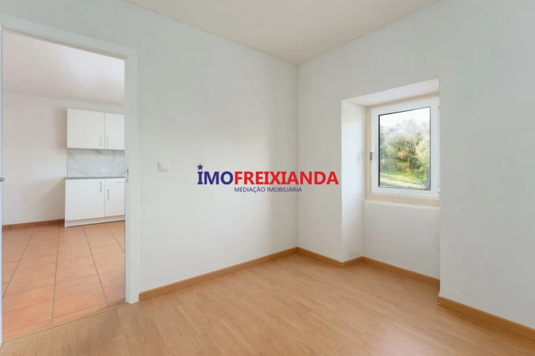 Moradia T1 para Venda em Pelma Foto 12