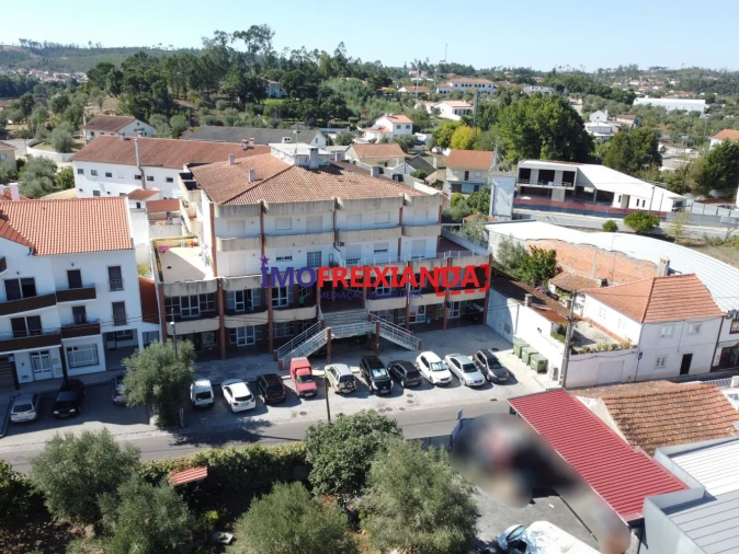 Loja para Venda em Freixianda, Ribeira do Fárrio e Formigais Foto 10