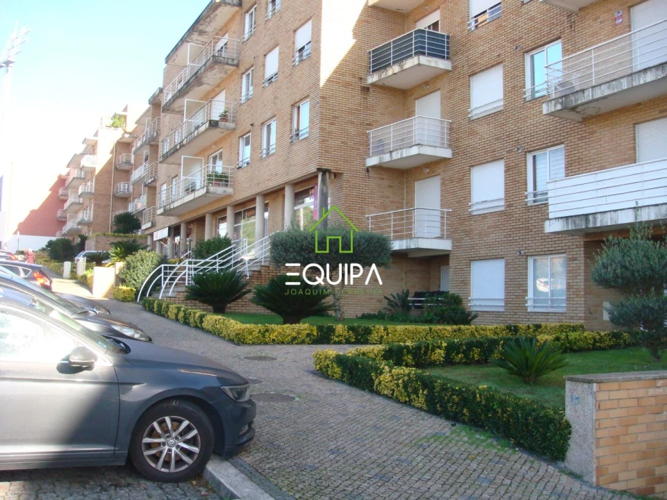 Loja para Venda em Paredes Foto 4