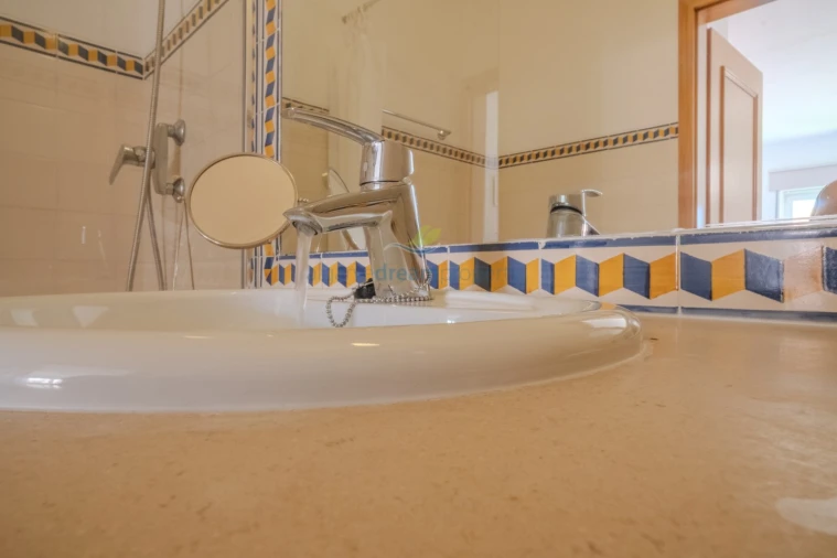 Moradia T2 para Venda em Luz Foto 7