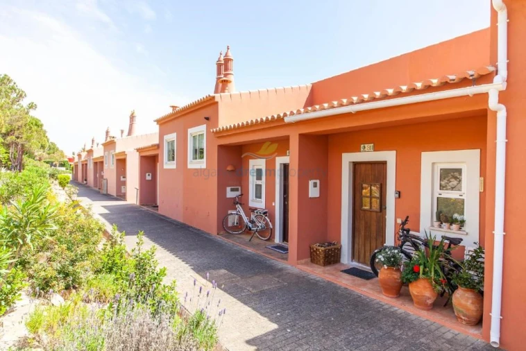 Moradia T2 para Venda em Luz Foto 35